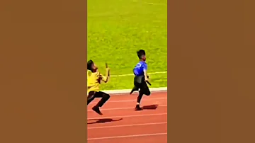 Rumah Sukan Kuning 