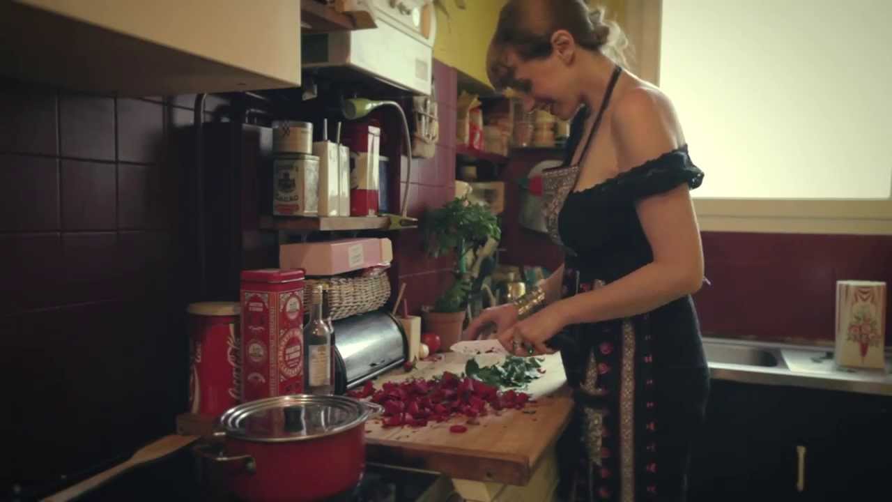Watch ELSA KOPF - Perfumada on YouTube Watch ELSA KOPF - Perfumada on YouTube