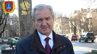 Голова Одеської ОДА Сергій Гриневецький вшанував пам'ять жертв Голодоморів