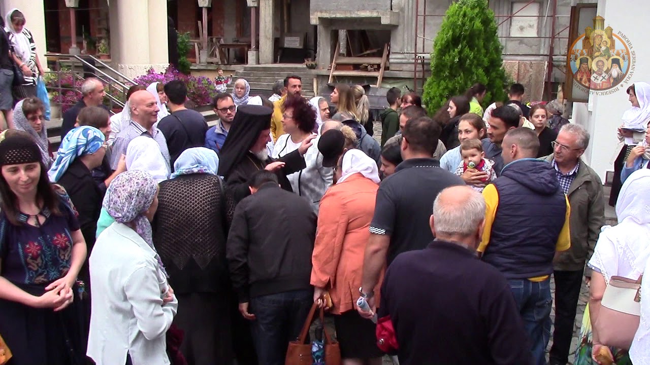 PS Varlaam Ploieşteanu în mijlocul credincioşilor, 16 iulie 2017 bucharest hotel