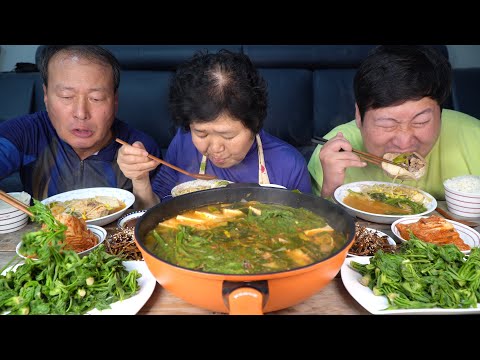 제철 봄나물 엉개순과 얼큰한 동태찌개~ (Pollack Stew &amp;<strong>amp</strong>; <strong>spring</strong> greens) 요리&amp;<strong>amp</strong>;먹방!! - Mukbang eating show