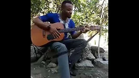 VUMILIA.Live guitar-Leonard Mbwambo