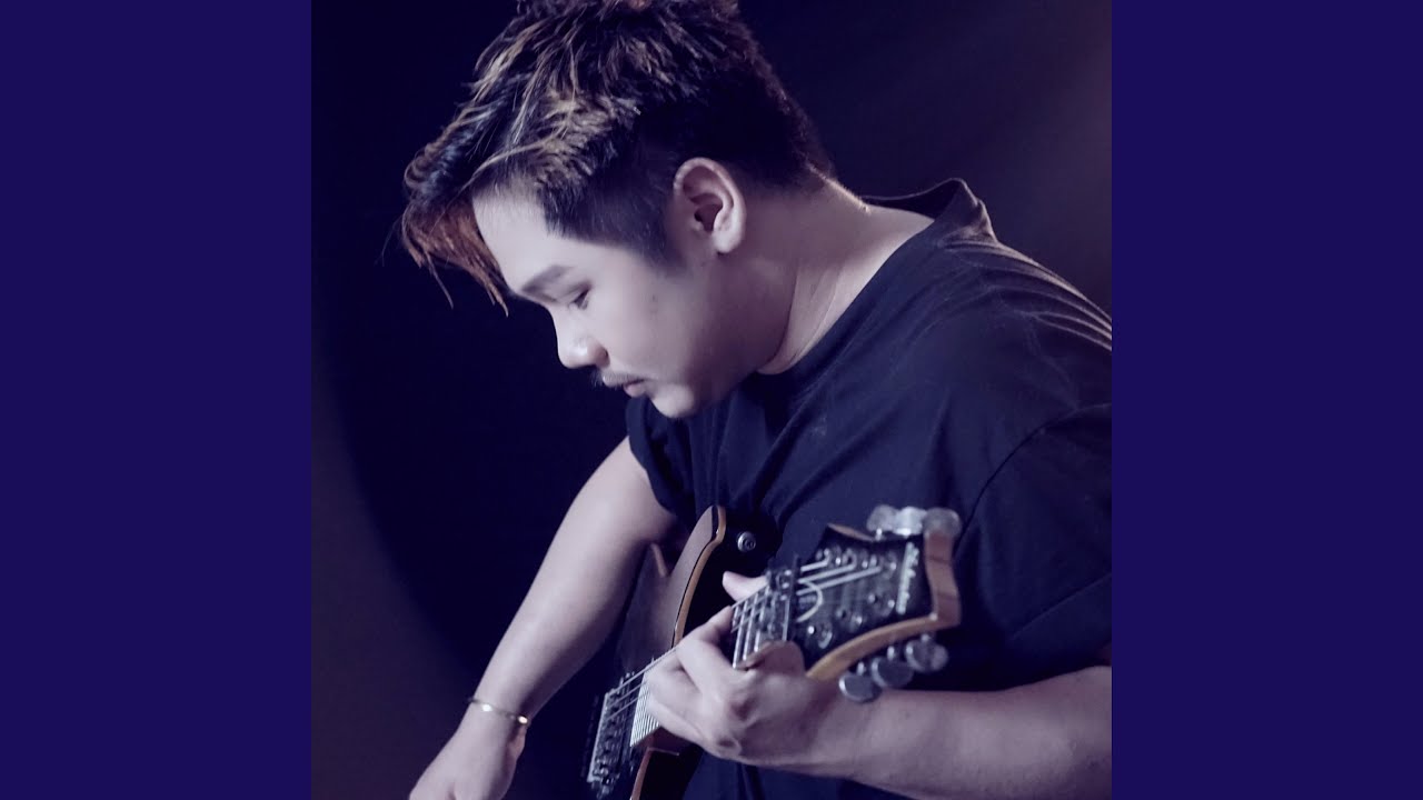 Hated by life itself (feat. Bookiezz) (ถูกชีวิตชิงชัง)