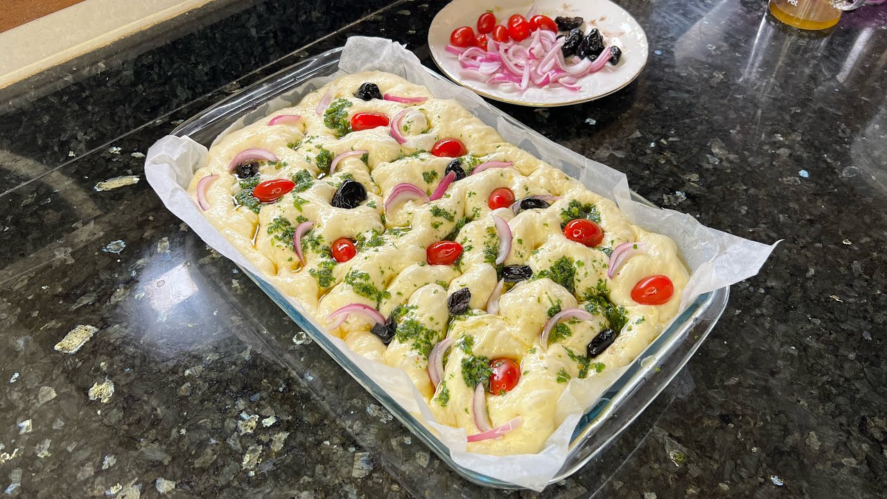 سندويش بخبز الفوكاشيا، لذيذ و سهل التحضير FOCACCIA BREAD