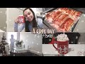 A COSY DAY AT HOME | Baking sausage rolls, bath and body works haul and cleaning | 2021
