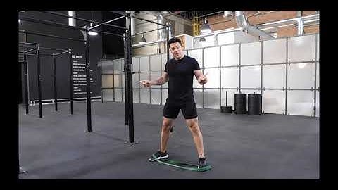 HOW TO: PAUSED SUMO DEADLIFT