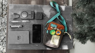 Mang đồ nhỏ gọn với MINI SHOULDER BAG đến từ TOPO DESIGNS.