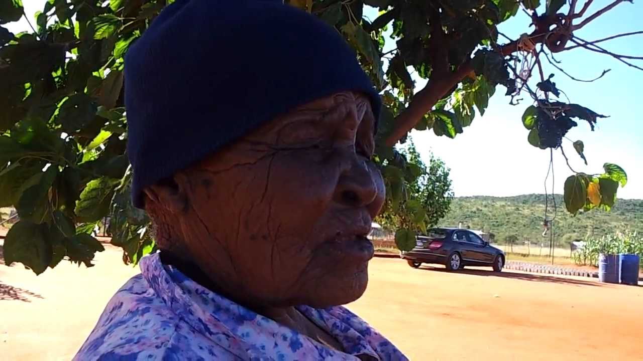 SERETO SA BAKONE BA-NTSHI-DIKGOLO, MOJELA TLAEKAKWENA