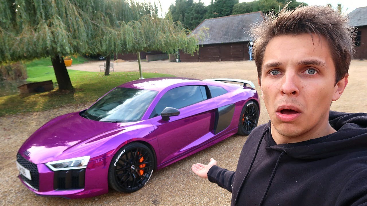 TIME FOR A NEW START! | AUDI R8 - YouTube