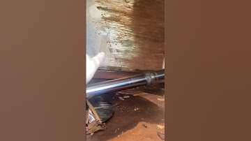 What does the inside of a trash truck look like ? How does it work ?