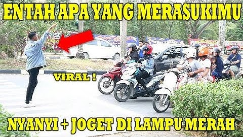 NGAJAK ORANG NYANYI LAGU ENTAH APA YANG MERASUKIMU DI LAMPU MERAH! LAGU TIKTOK VIRAL !PRANK BATAM