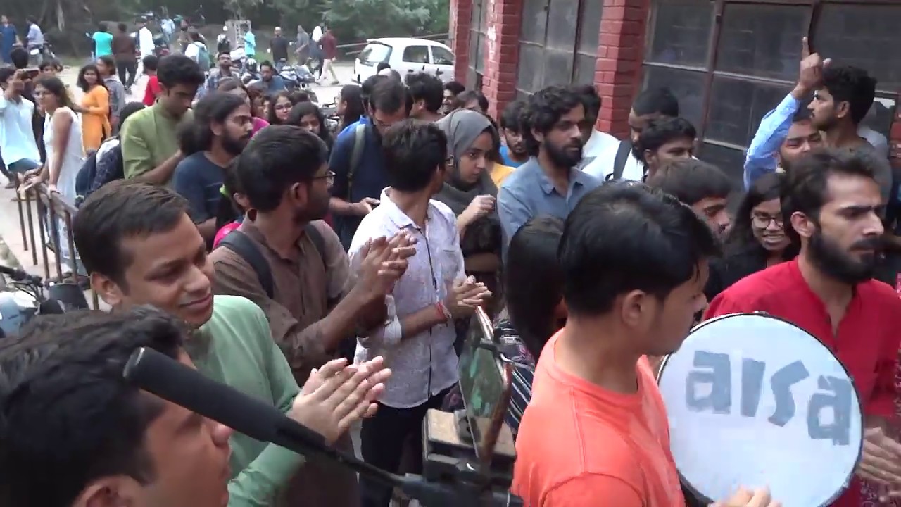JNU Students' Huge Protest at Teflas Against Locking Union Office