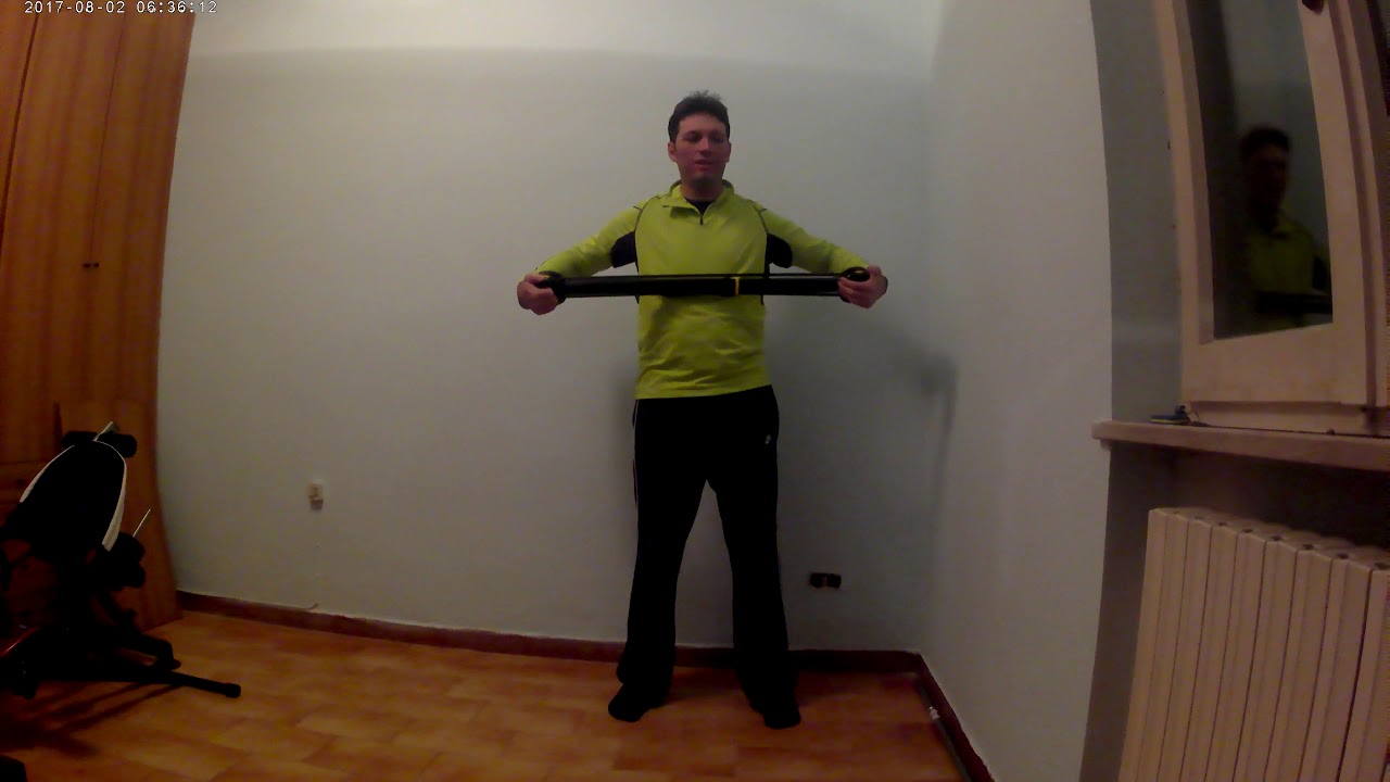 Bullworker Isometric Exercises Es n° 10 Isometric Chest Squeeze