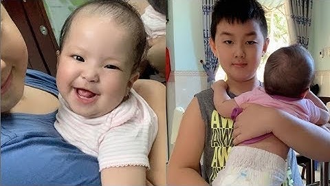 Lê Phương khoe khoảnh khắc cậu con trai chăm sóc và chơi cùng em gái