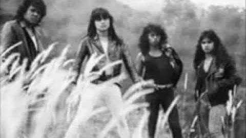 Tiada rahsia diantara kita wings
