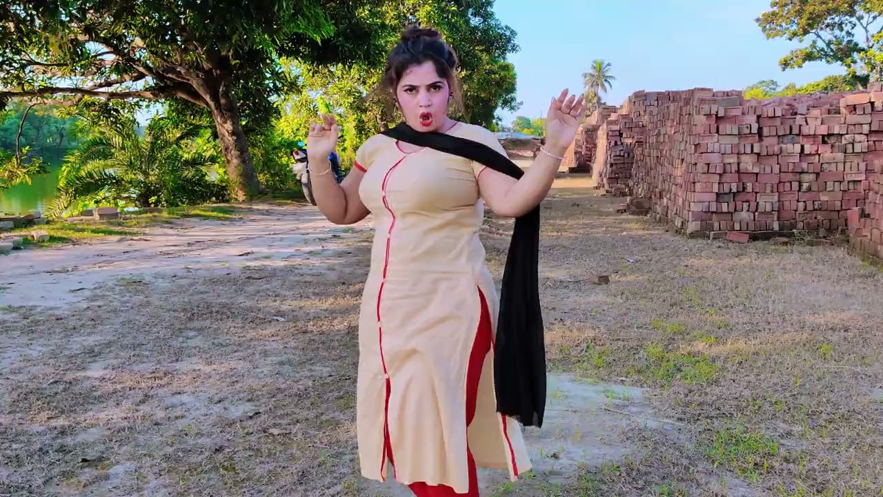 জোয়ানি মাইয়া আমি | Bangla Cover Dance 2025 | Suborna Dance | New Dj Song 2025 | Only Suborna