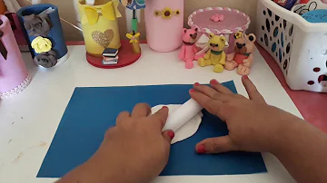 O que fazer para a massa de biscuit não grudar nas mãos?