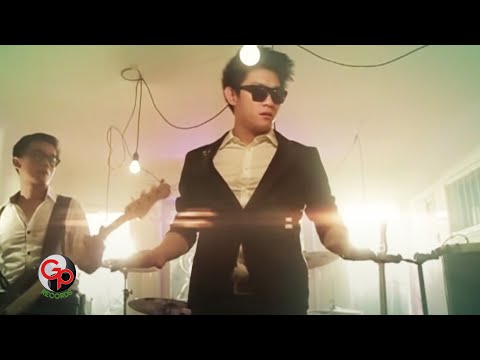 SEVENTEEN - Sumpah Ku Mencintaimu [OFFICIAL MUSIC VIDEO]