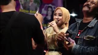 08 Bunga Dahlia By, Anisa Rahma