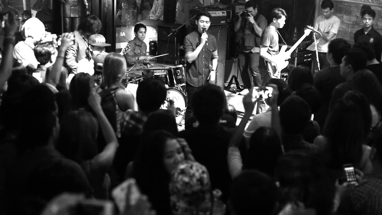 ที่ว่าง - Pause feat.เก้ง Crescendo live at Parking Toys