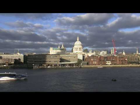 London Skyline Timelapse