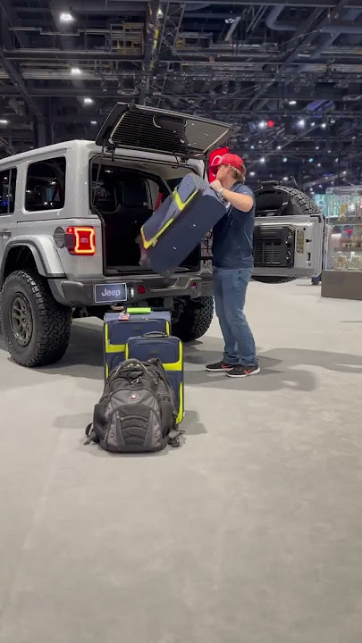 2023 Jeep Wrangler Rubicon 392 Luggage Test