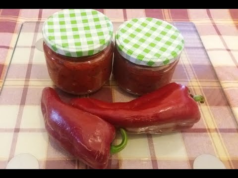 Βίντεο: Adjika από ντομάτα και σκόρδο - συνταγή χωρίς μαγείρεμα