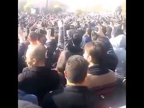 جلوی در بیمارستان مرتضی پاشایی روحش شاد