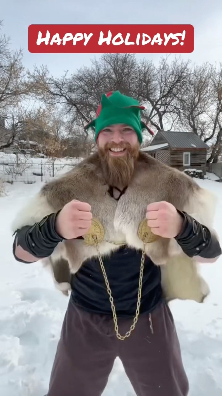 Happy holidays my friends! ⚒️?☺️ #vikings #fantasy #christmas #holidays #yule