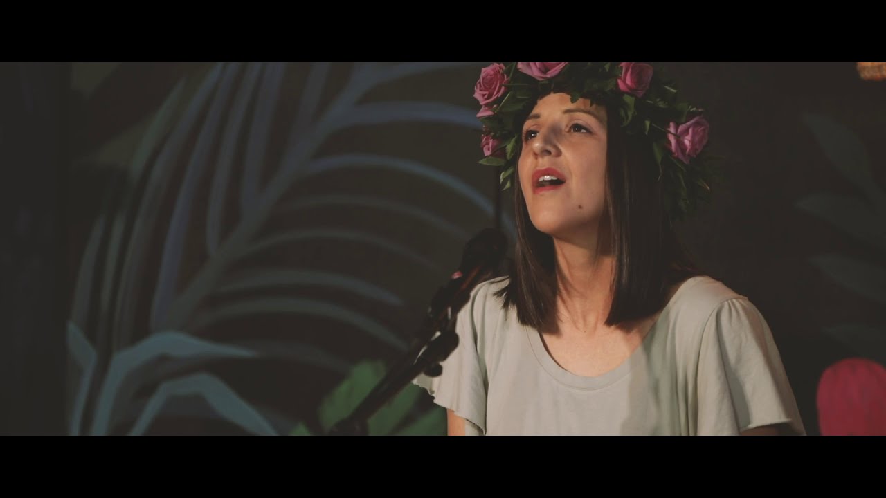 Mira Ho'onani I Ka Makua Mau // ZEO Worship en YouTube