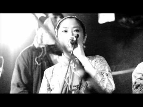 20120716graf - BLOODY-01
