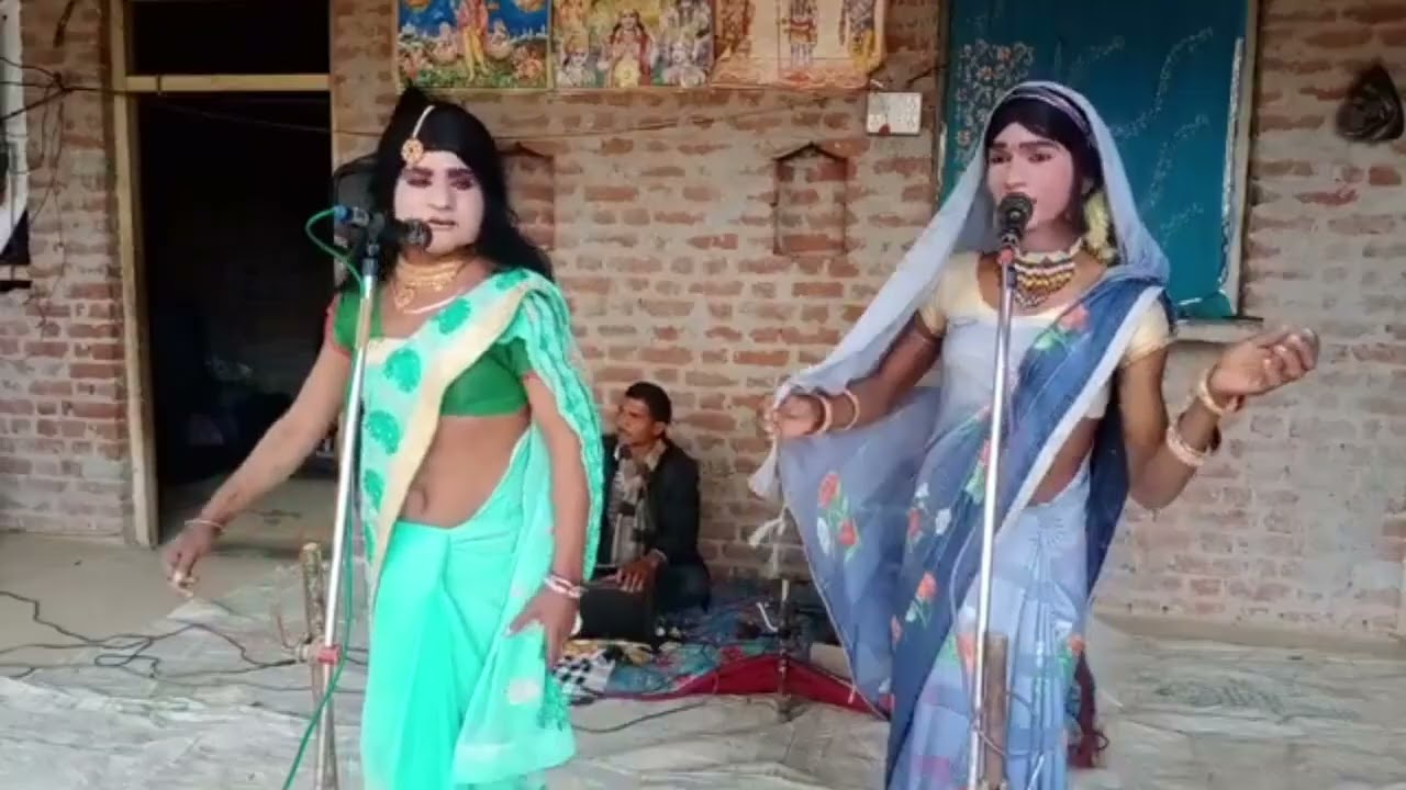 सुमित बाबू अकेला और कालू डांसर दोनों कलाकारो का कमाल 