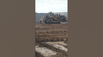 d11t dozer push and ripping loam clay topsoil