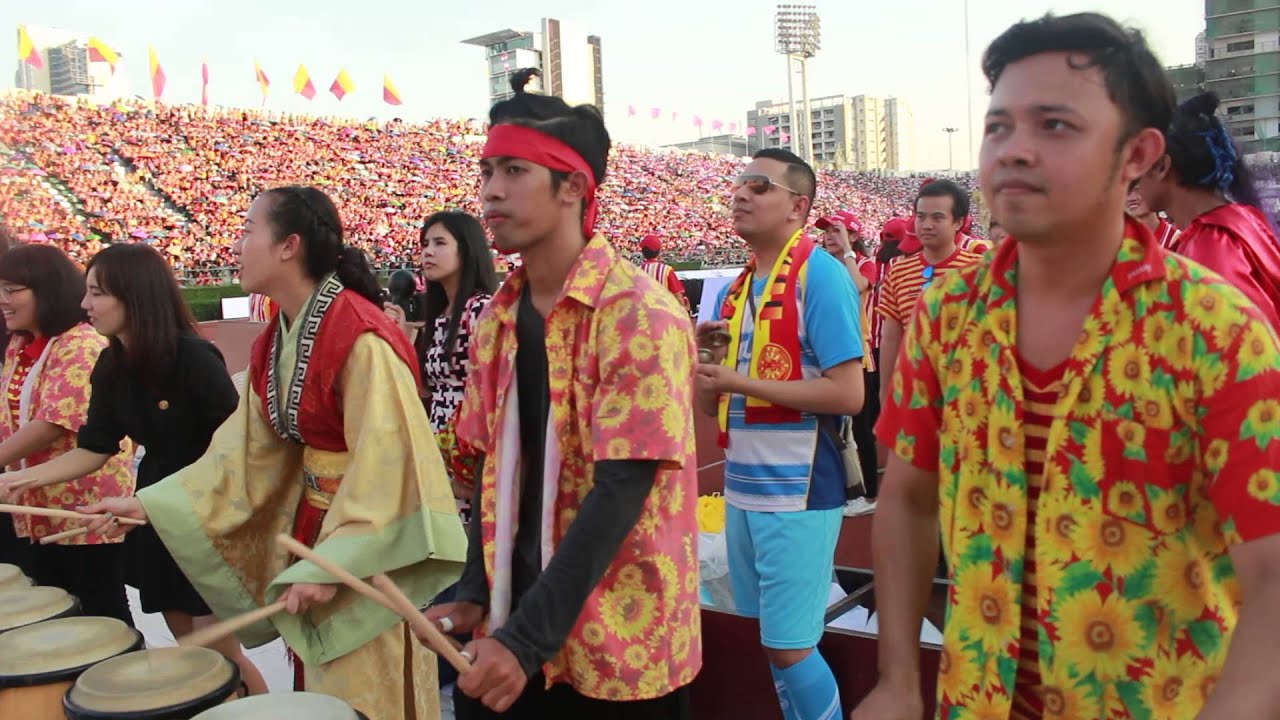 งานบอลฟุตบอลธรรมศาสตร์-จุฬา 71 กองสันมธ.