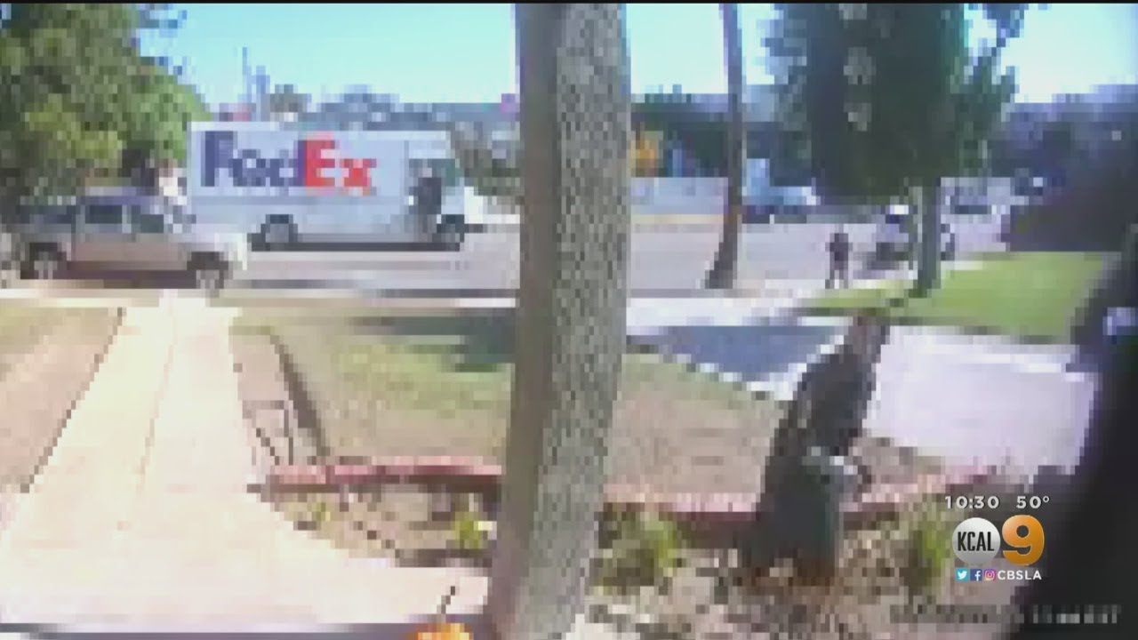 Caught On Camera: FedEx Driver Puts Out Fire At Eagle Rock Home - YouTube