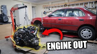 THE ENGINE IS OUT! - Project V6 Swap Toyota MR2 (Episode. 3)