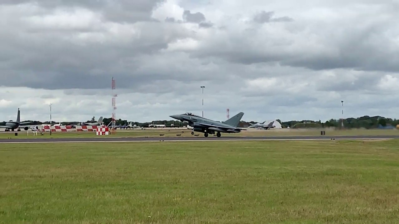 Eurofighter Typhoon take off - RIAT 2019