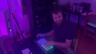Groovy lofi chord progression on the Linnstrument 128