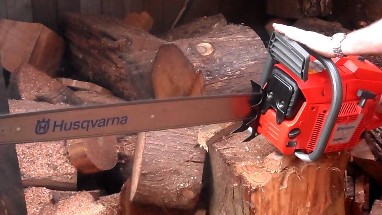 Husqvarna 3120xp chainsaw - YouTube.