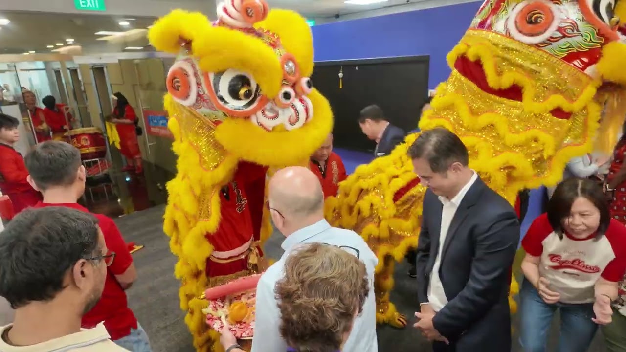 公司舞狮（三）