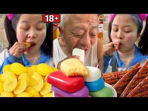 A TikTok video series of old Chinese snacks that brings back memories of childhood.