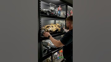 Hot Toys Camo Tumbler - Custom Display #batman