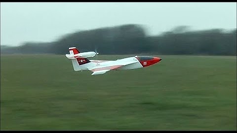 RC Lander Polaris - test flight on 4S