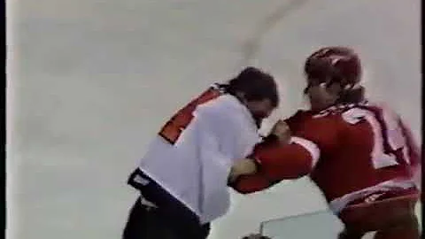 Bob Probert vs Craig Berube Round 1