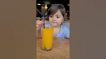 اشرب أطيب عصير برتقال لا تنسى الاشتراك بالقناة 