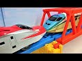 Thomas the Tank Engine Plarail ☆ Japan&#39;s Shinkansen and mountain &amp; station course