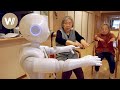 Japan: Gymnastikroboter und kuriose Nebenjobs für Senioren