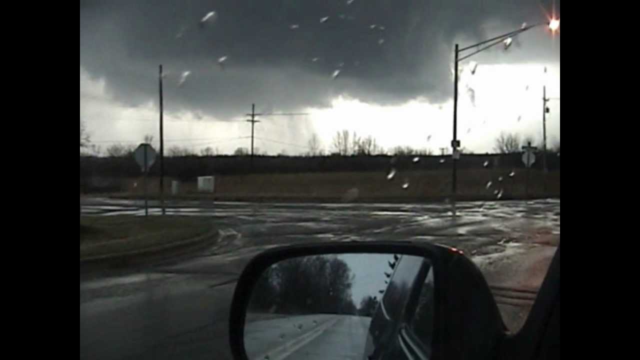 columbiaville tornado chase (actual video of the tornado) YouTube