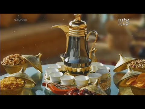 الجلوس مع الأب والأم وإدخال السرور لقلوبهم