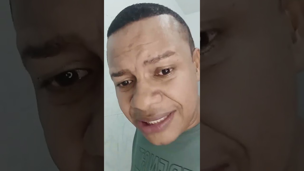 VEJO☝️Uma pessoa que acreditava em outros❤️Mas agora percebe que só você era verdadeiro!